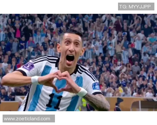 足球明星庆祝动作大盘点各具特色的庆祝方式展现个性与激情