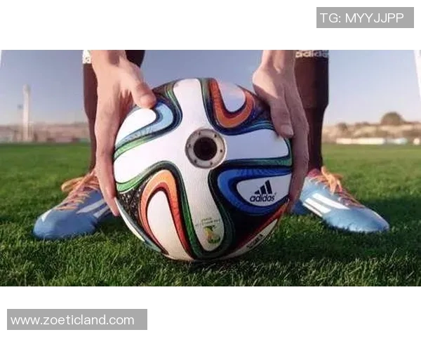 车载足球明星饰品摆件为爱车增添个性与活力的完美选择 车载足球明星饰品摆件为爱车增添个性与活力的完美选择